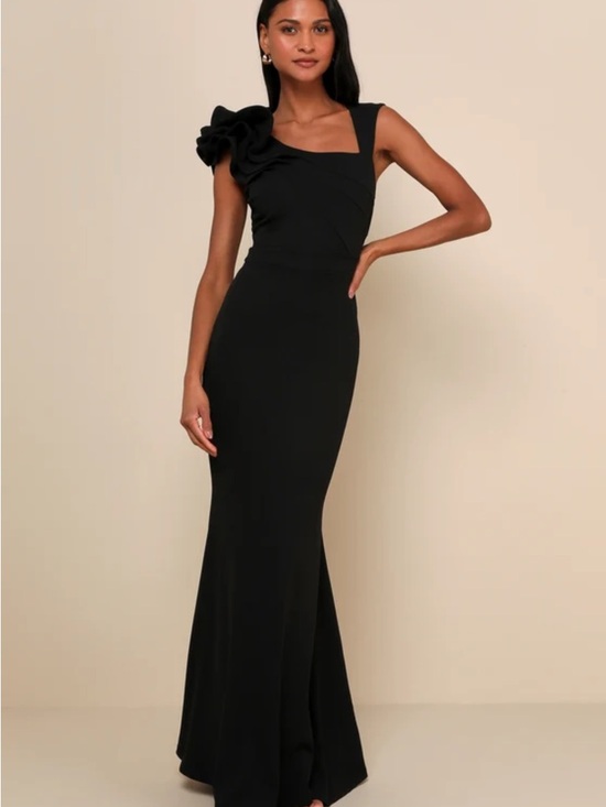 Lulus Dresses & Skirts - Elegant Black One-Shoulder Evening Gown with Floral Detail